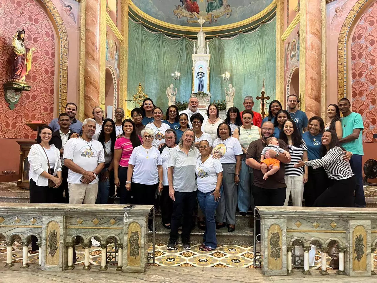 Curvelo recebe peregrinos redentoristas em celebração aos 300 anos de São Geraldo Majella