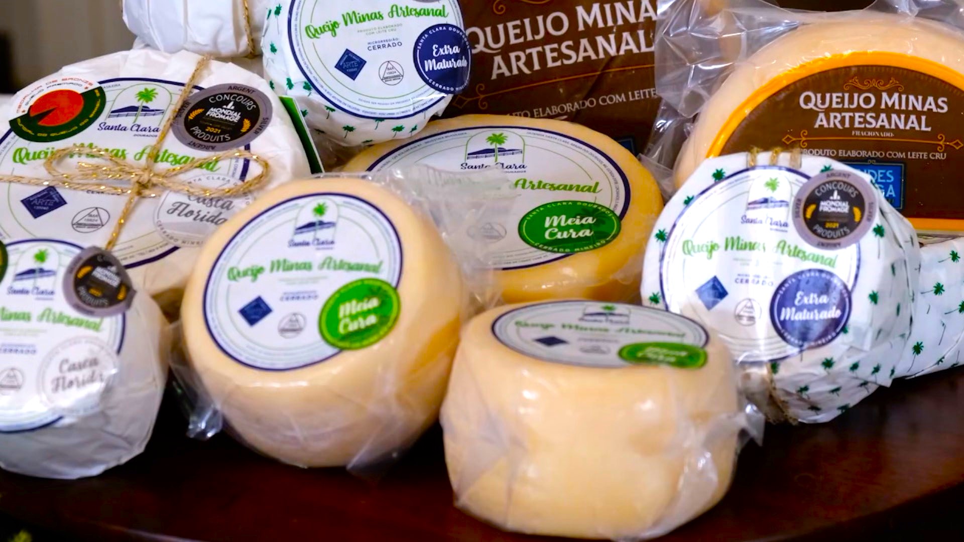 O queijo artesanal de 13 regiões de Minas vai se encontrar em BH em junho, e o Jequitinhonha chega com estande próprio pela primeira vez